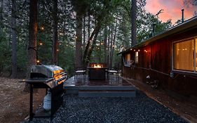 Nature'S Nook - Blissful Cabin In The Woods